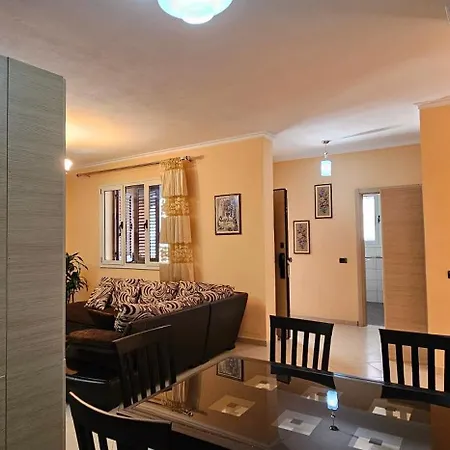 Διαμέρισμα Klara's 3 Bdr Self-checkin Lungomare *