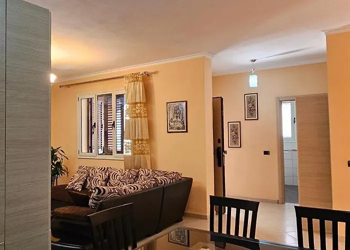 Apartamento Klara's 3 Bdr Self-checkin Lungomare *