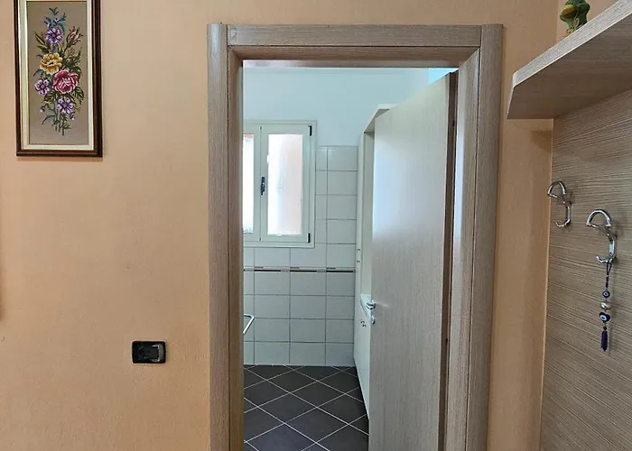 Klara's 3 Bdr Self-checkin Lungomare Apartamento *