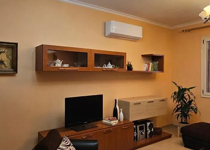 Klara's 3 Bdr Self-checkin Lungomare Apartamento Vlorë