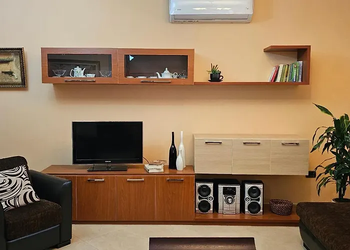 Apartamento Klara's 3 Bdr Self-checkin Lungomare Vlorë