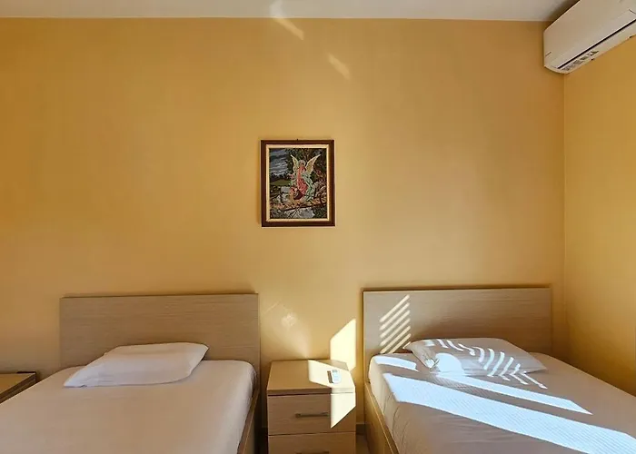 Apartamento Klara's 3 Bdr Self-checkin Lungomare