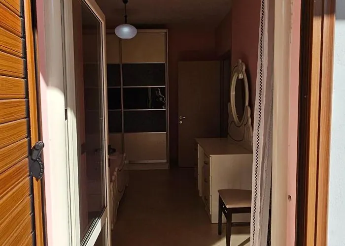 Klara's 3 Bdr Self-checkin Lungomare