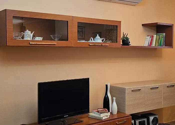 Klara's 3 Bdr Self-checkin Lungomare * Vlorë